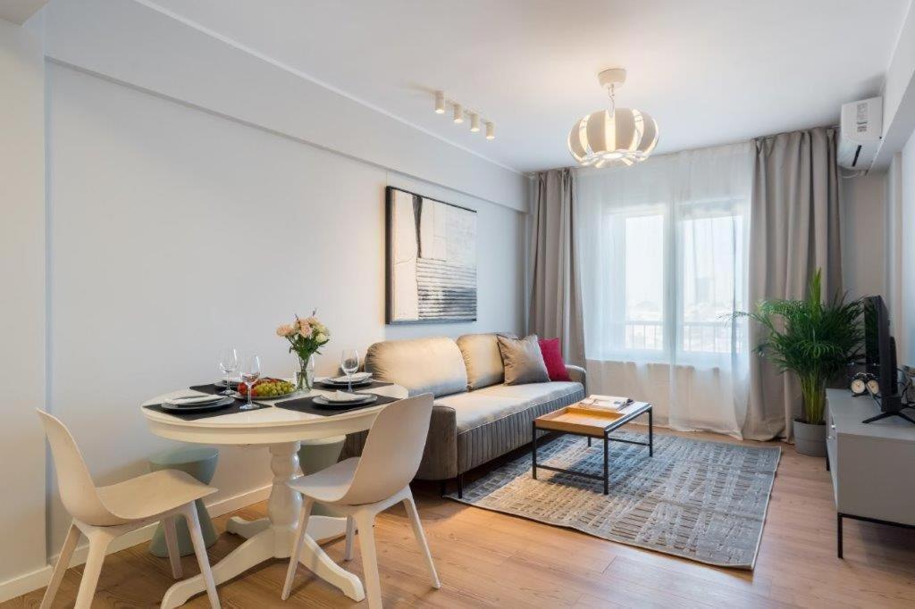 בוקרשט Downtown Modern - 2Br Apartment מראה חיצוני תמונה