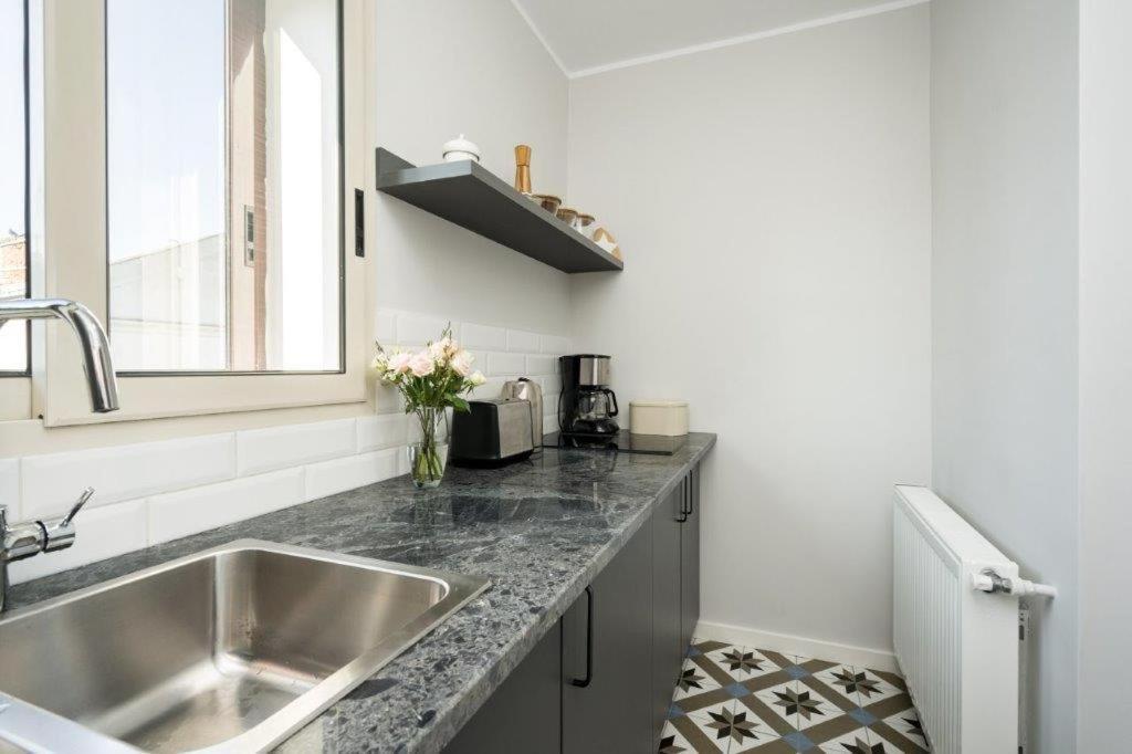 בוקרשט Downtown Modern - 2Br Apartment מראה חיצוני תמונה