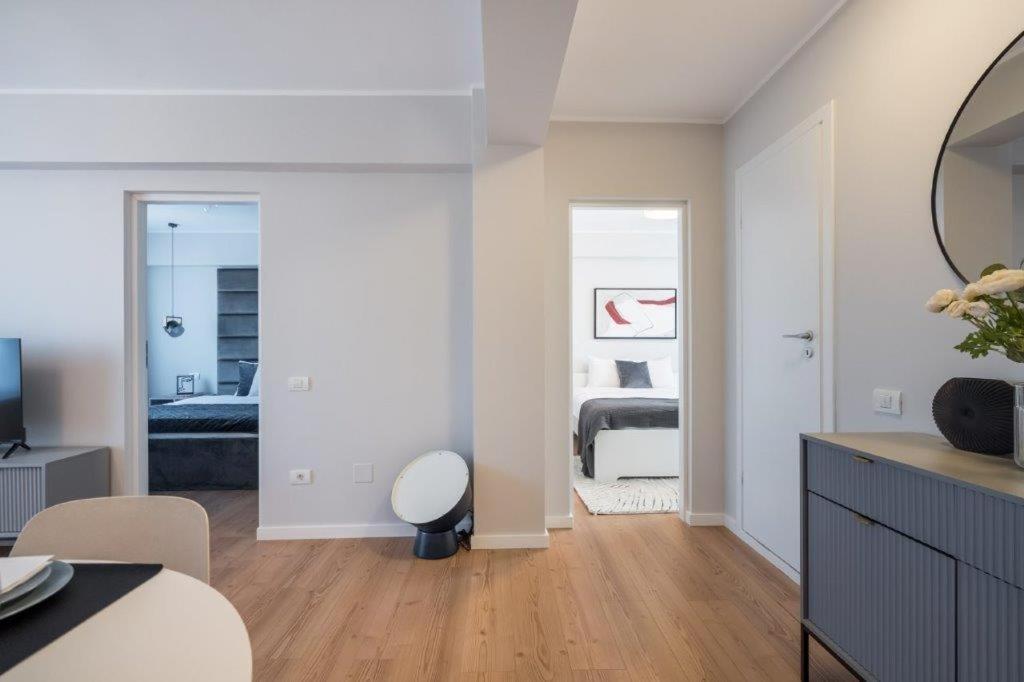 בוקרשט Downtown Modern - 2Br Apartment מראה חיצוני תמונה